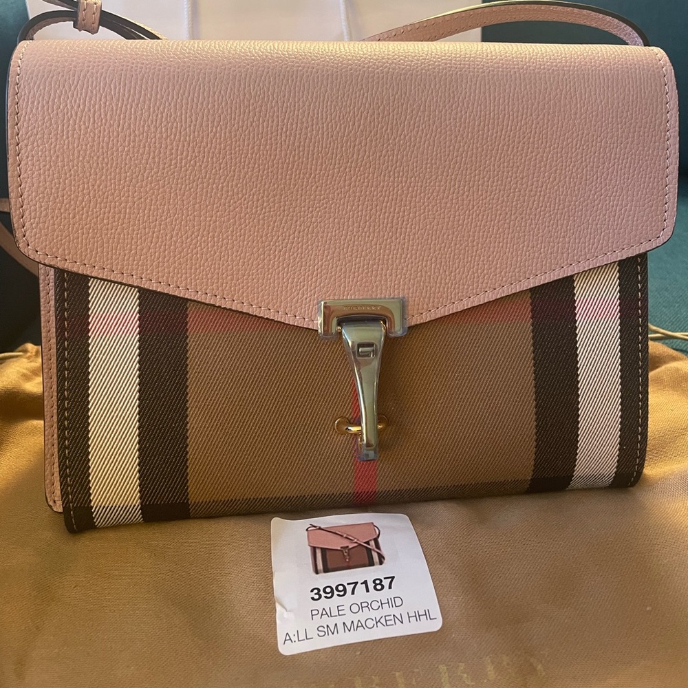 NWT Burberry Pale Orchard Macken Bag